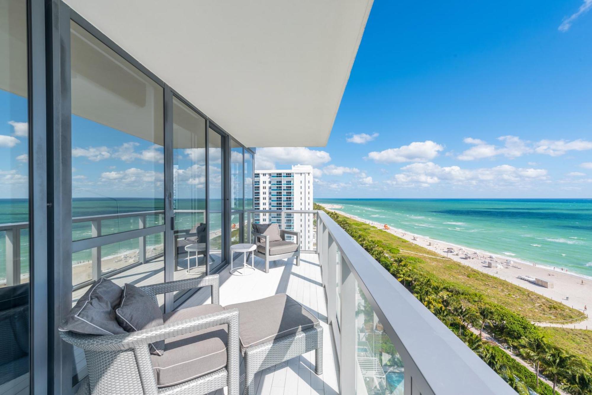 Resort W South
